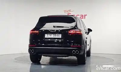 Porsche Cayenne 2016 3.0 Автомат в Москве № 165329, миниатюра 9