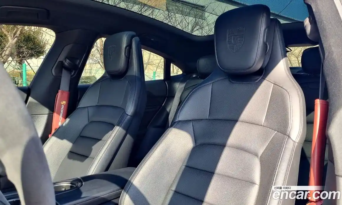 Porsche Taycan 2021 0.1 Автомат в Москве № 165885, фото 14