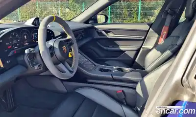 Porsche Taycan 2021 0.1 Автомат в Москве № 165885, миниатюра 9
