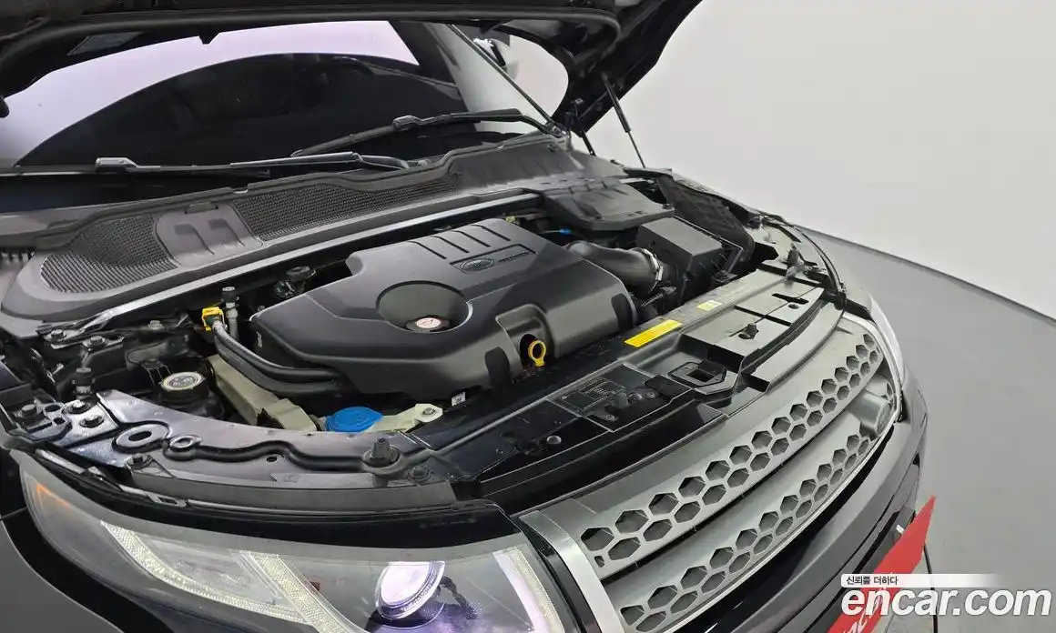 Land Rover Range-Rover Evoque 2017 2.0 Автомат в Москве № 166151, фото 13