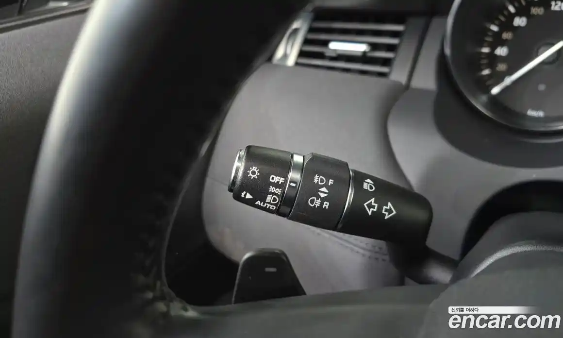 Land Rover Range-Rover Evoque 2017 2.0 Автомат в Москве № 166151, фото 16