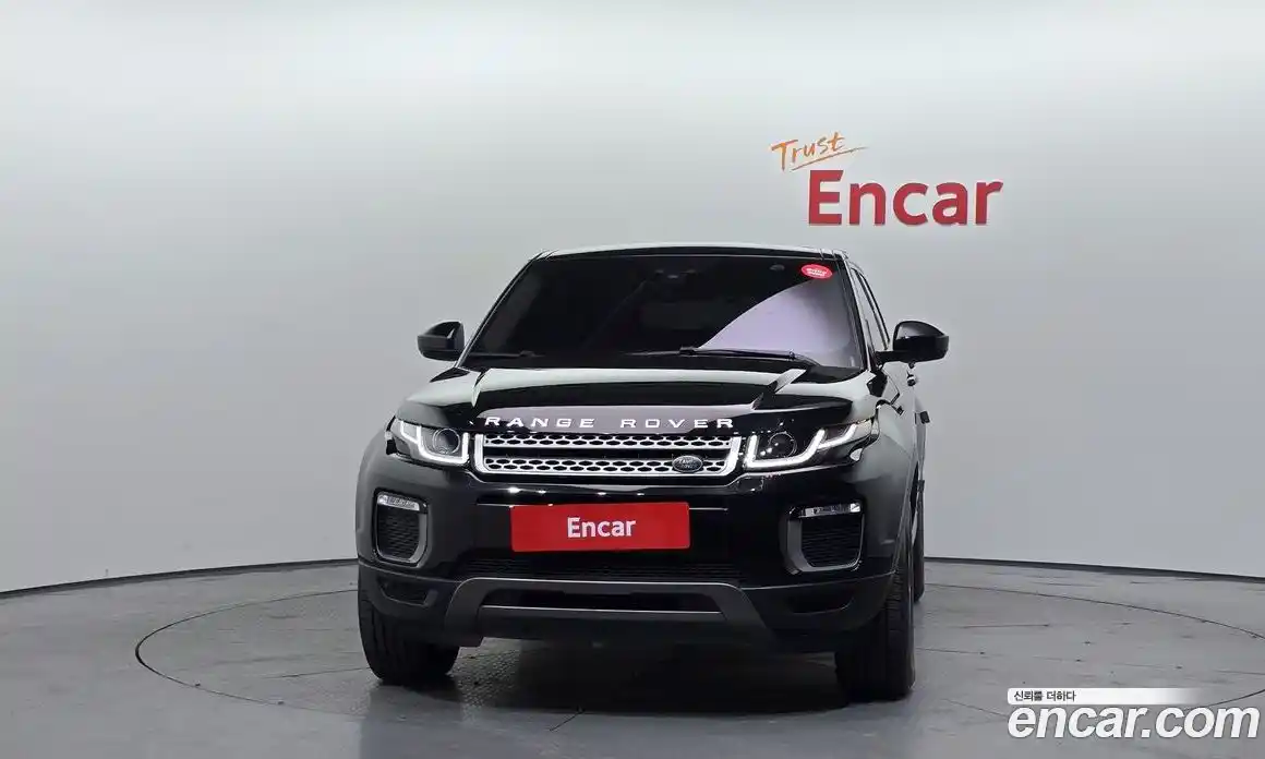 Land Rover Range-Rover Evoque 2017 2.0 Автомат в Москве № 166151, фото 3