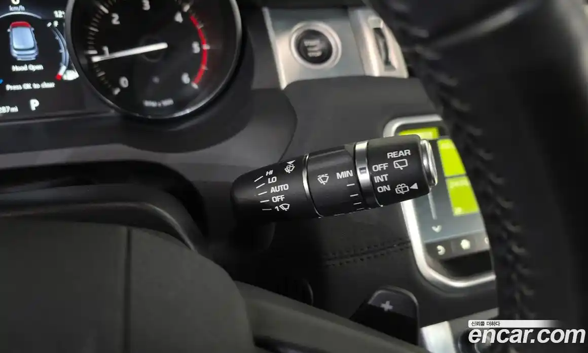 Land Rover Range-Rover Evoque 2017 2.0 Автомат в Москве № 166151, фото 7