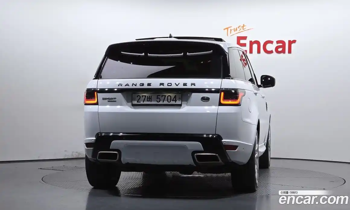 Land Rover Range-Rover Sport 2018 3.0 Автомат в Москве № 166264, фото 4