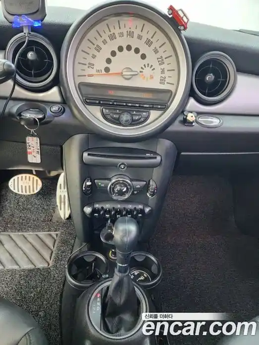 Mini Cooper 2013 1.6 Автомат в Москве № 167516, фото 14