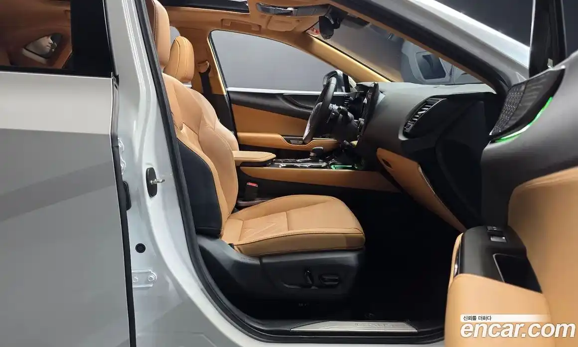 Lexus NX 2025 2.5 Автомат в Москве № 167966, фото 16