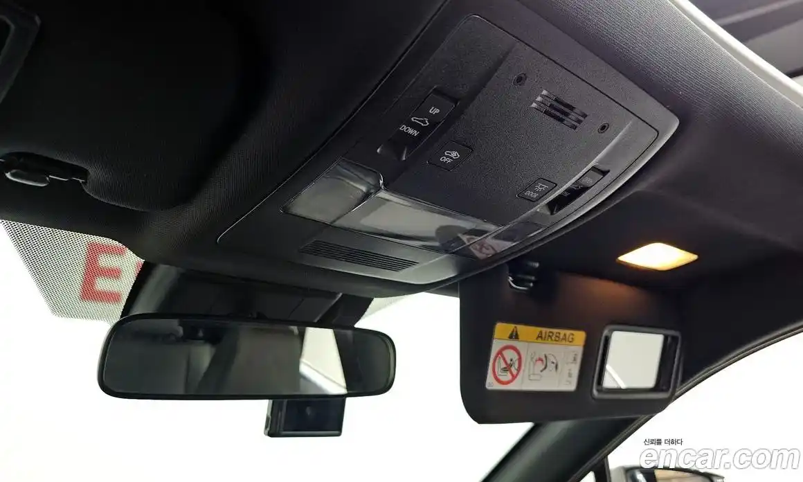 Lexus UX 2020 2.0 Автомат в Москве № 168006, фото 13