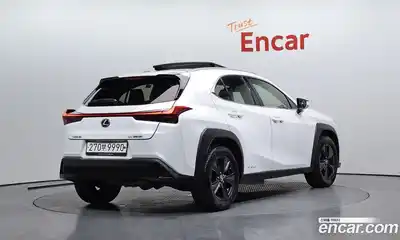 Lexus UX 2020 2.0 Автомат в Москве № 168006, миниатюра 6