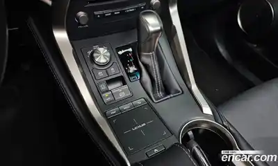 Lexus NX 2019 2.5 Автомат в Москве № 168183, миниатюра 7