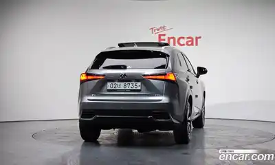 Lexus NX 2019 2.5 Автомат в Москве № 168183, миниатюра 9