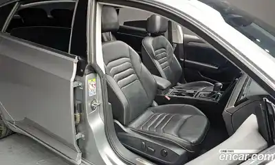 Volkswagen Arteon 2019 2.0 Автомат в Москве № 168918, миниатюра 12