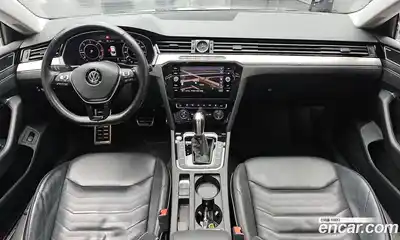 Volkswagen Arteon 2019 2.0 Автомат в Москве № 168918, миниатюра 7