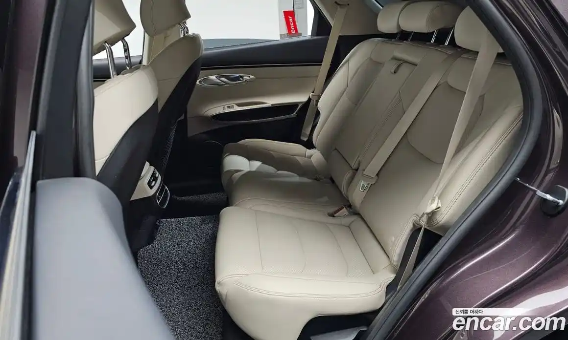 Genesis GV70 2022 2.5 Автомат в Москве № 16898, фото 3