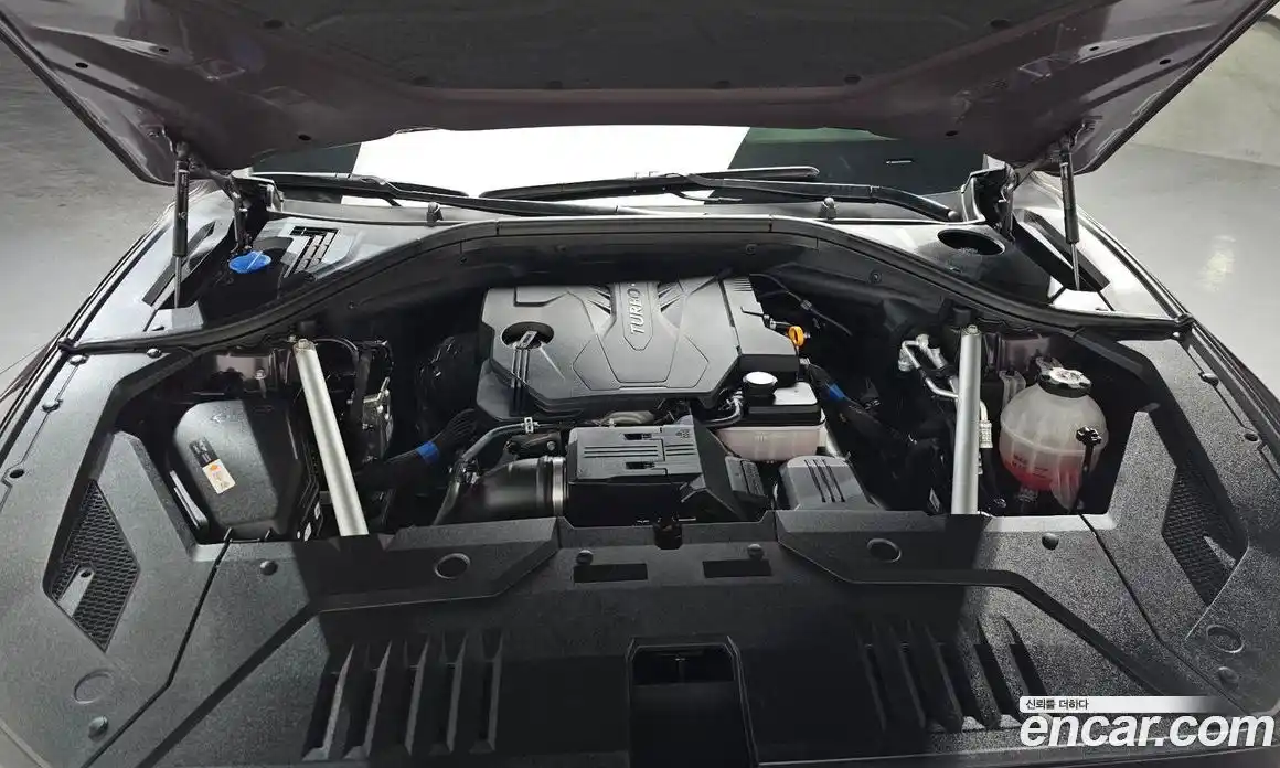 Genesis GV70 2022 2.5 Автомат в Москве № 16898, фото 5