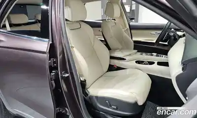 Genesis GV70 2022 2.5 Автомат в Москве № 16898, миниатюра 6