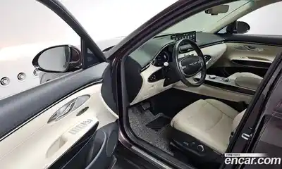 Genesis GV70 2022 2.5 Автомат в Москве № 16898, миниатюра 9