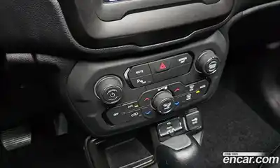 Jeep Renegade 2021 2.4 Автомат в Москве № 169447, миниатюра 6