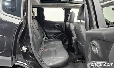 Jeep Renegade 2022 1.3 Автомат в Москве № 169457, миниатюра 8