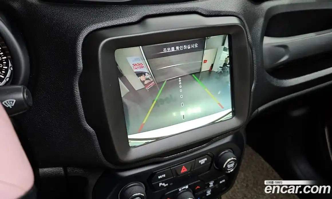 Jeep Renegade 2020 1.6 Автомат в Москве № 169550, фото 12