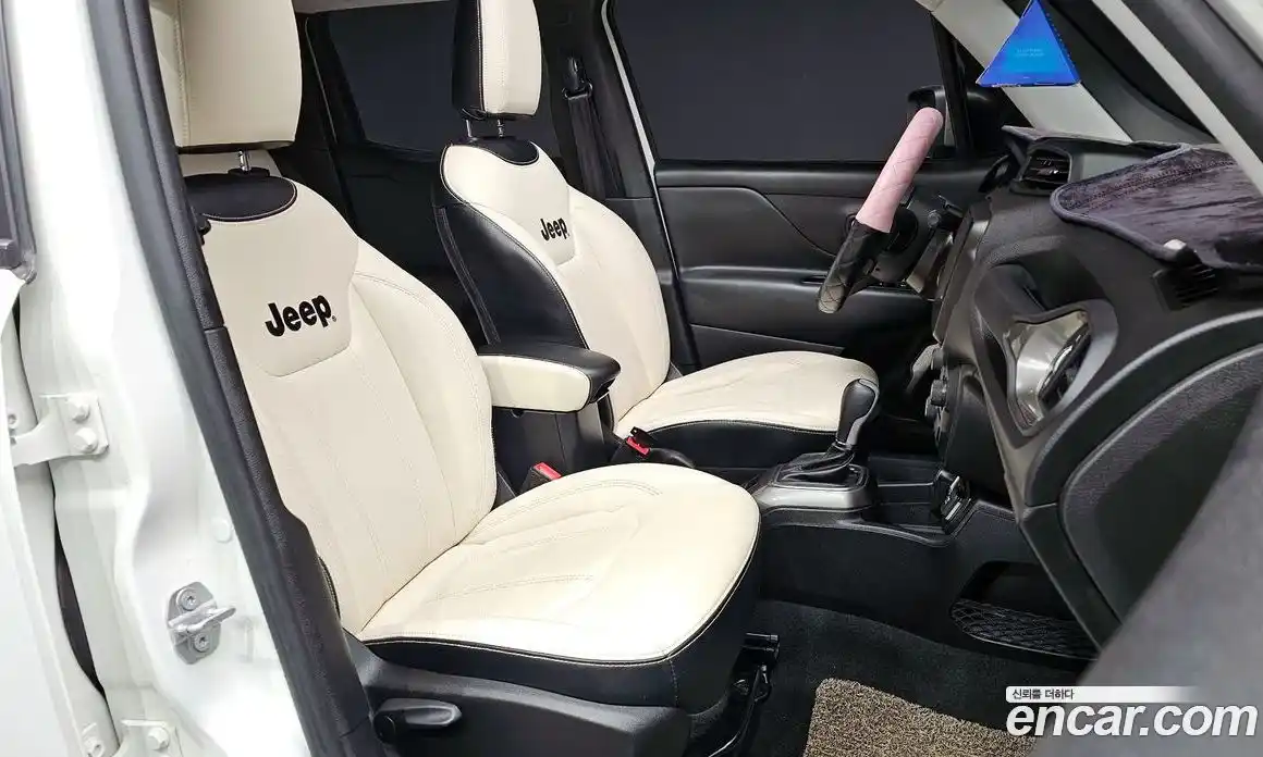 Jeep Renegade 2020 1.6 Автомат в Москве № 169550, фото 3