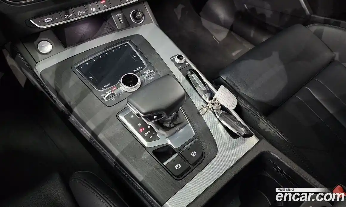 Audi Q5 2020 2.0 Автомат в Москве № 173810, фото 4