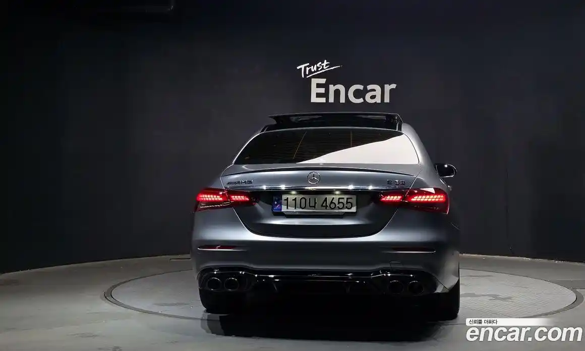 Mercedes-Benz E-Class 2023 3.0 Автомат в Москве № 176274, фото 4