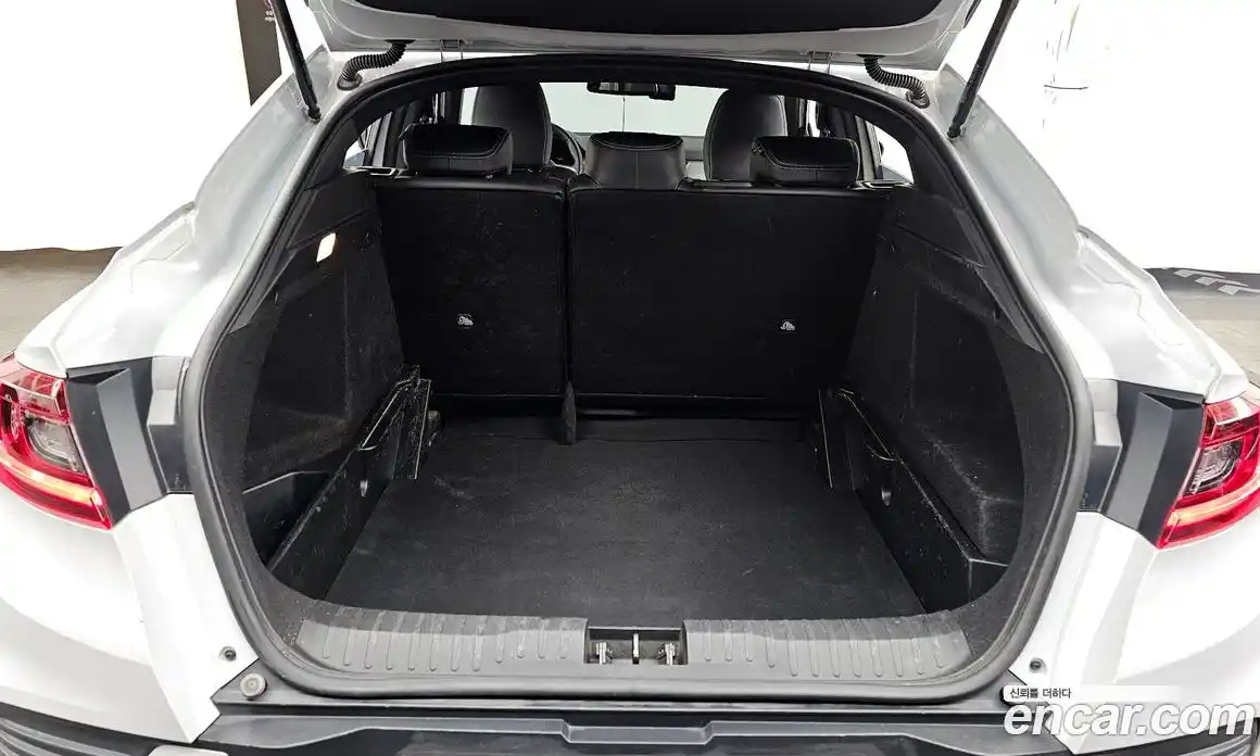 Renault XM3 2024 1.6 Автомат в Москве № 176461, фото 20