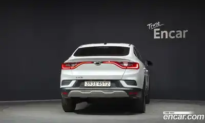 Renault XM3 2024 1.6 Автомат в Москве № 176461, миниатюра 4