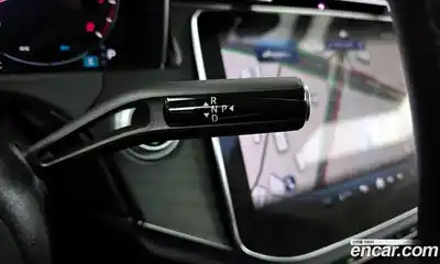 Mercedes-Benz E-Class 2025 2.0 Автомат в Москве № 177143, миниатюра 6