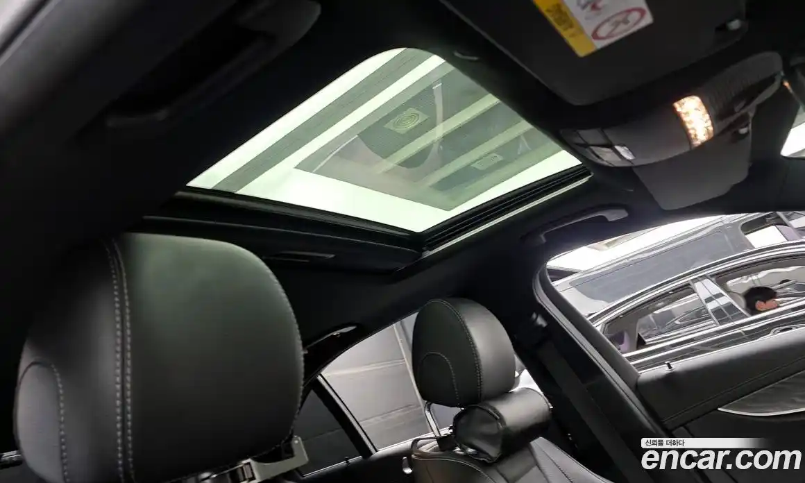 Mercedes-Benz E-Class 2023 2.0 Автомат в Москве № 177978, фото 17