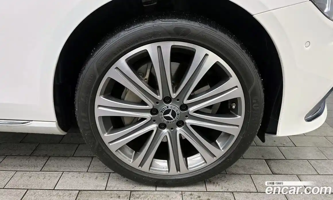 Mercedes-Benz E-Class 2023 2.0 Автомат в Москве № 177978, фото 5