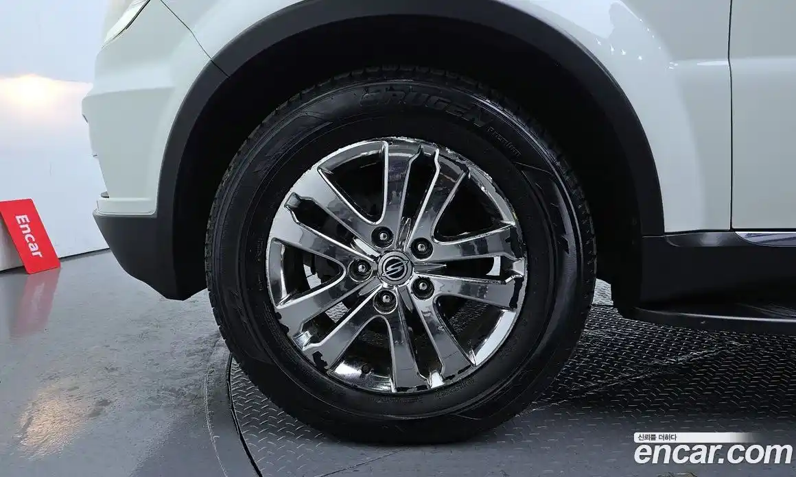 SsangYong Rexton 2014 2.0 Автомат в Москве № 182226, фото 5