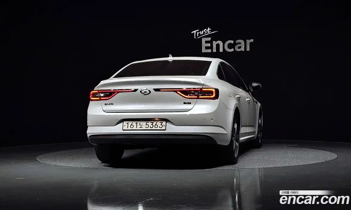 Renault SM6 2017 2.0 Автомат в Москве № 182795, фото 10