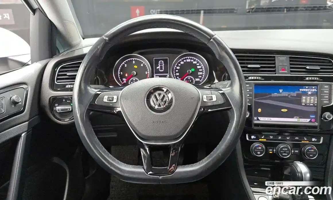 Volkswagen Golf 2015 2.0 Автомат в Москве № 185511, фото 11