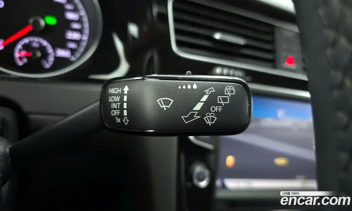 Volkswagen Golf 2015 2.0 Автомат в Москве № 185511, фото 4