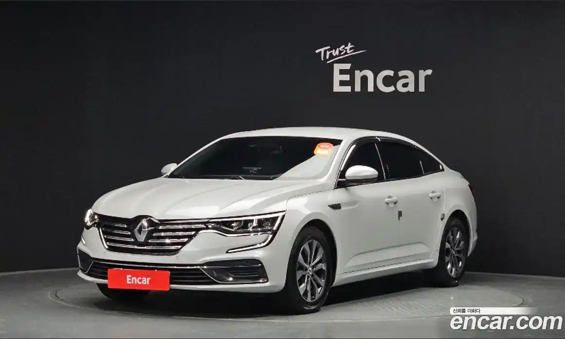 Renault SM6 2024 2.0 Автомат в Москве № 185926, фото 1