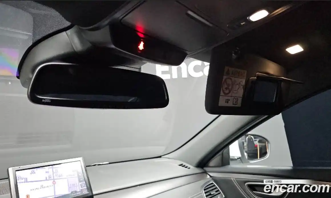 Renault SM6 2024 2.0 Автомат в Москве № 185926, фото 16