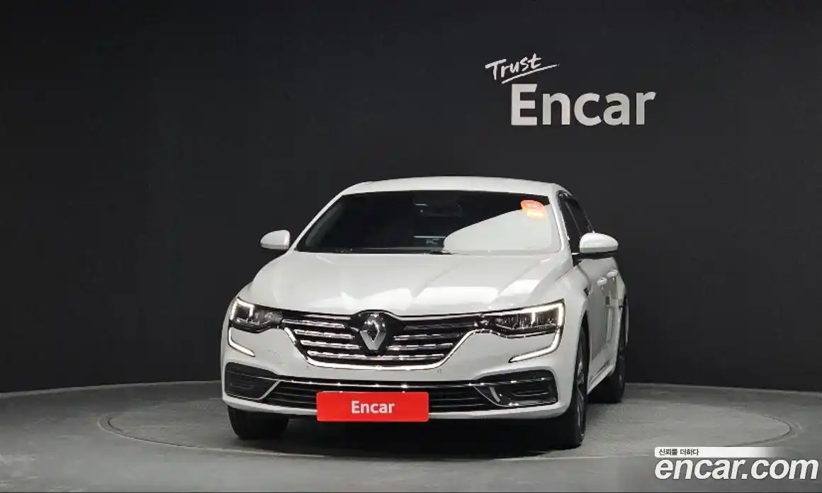 Renault SM6 2024 2.0 Автомат в Москве № 185926, фото 3