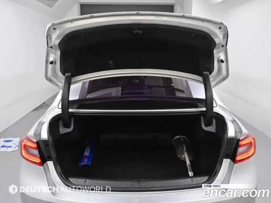 Renault SM6 2017 1.6 Автомат в Москве № 186490, фото 20