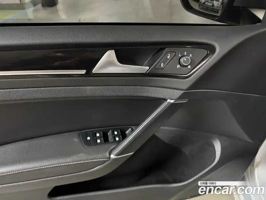 Volkswagen Golf 2016 1.4 Автомат в Москве № 188172, фото 11