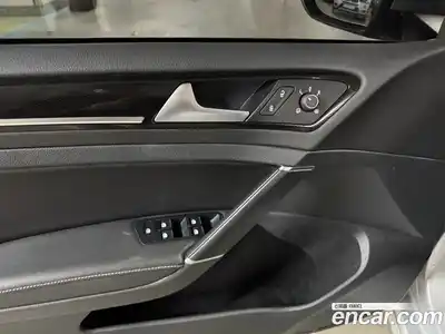 Volkswagen Golf 2016 1.4 Автомат в Москве № 188172, миниатюра 11