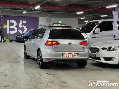 Volkswagen Golf 2016 1.4 Автомат в Москве № 188172, миниатюра 2
