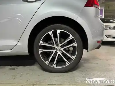 Volkswagen Golf 2016 1.4 Автомат в Москве № 188172, миниатюра 5