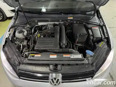 Volkswagen Golf 2016 1.4 Автомат в Москве № 188172, миниатюра 6