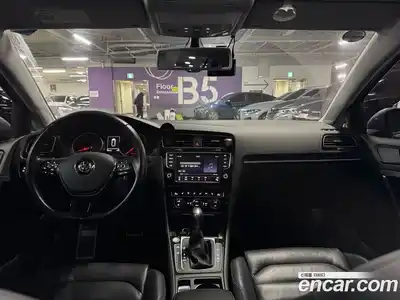 Volkswagen Golf 2016 1.4 Автомат в Москве № 188172, миниатюра 7