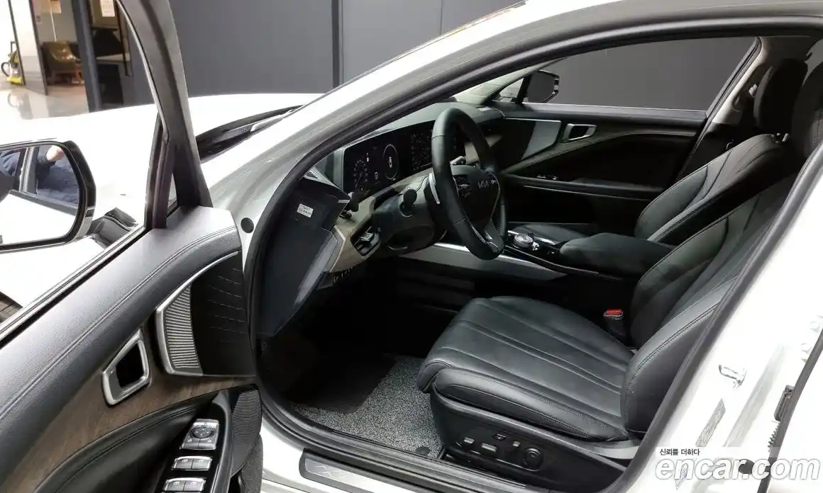 Kia K8 2024 3.5 Автомат в Москве № 18828, фото 20