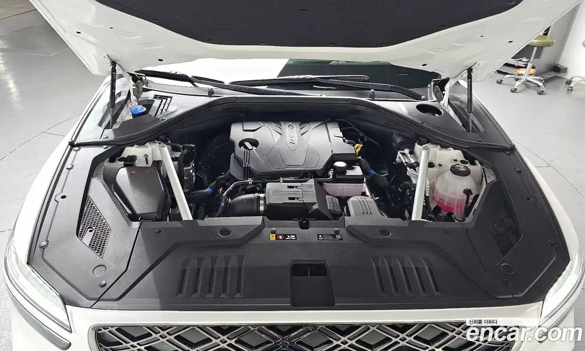 Genesis GV70 2025 2.5 Автомат в Москве № 18880, фото 3