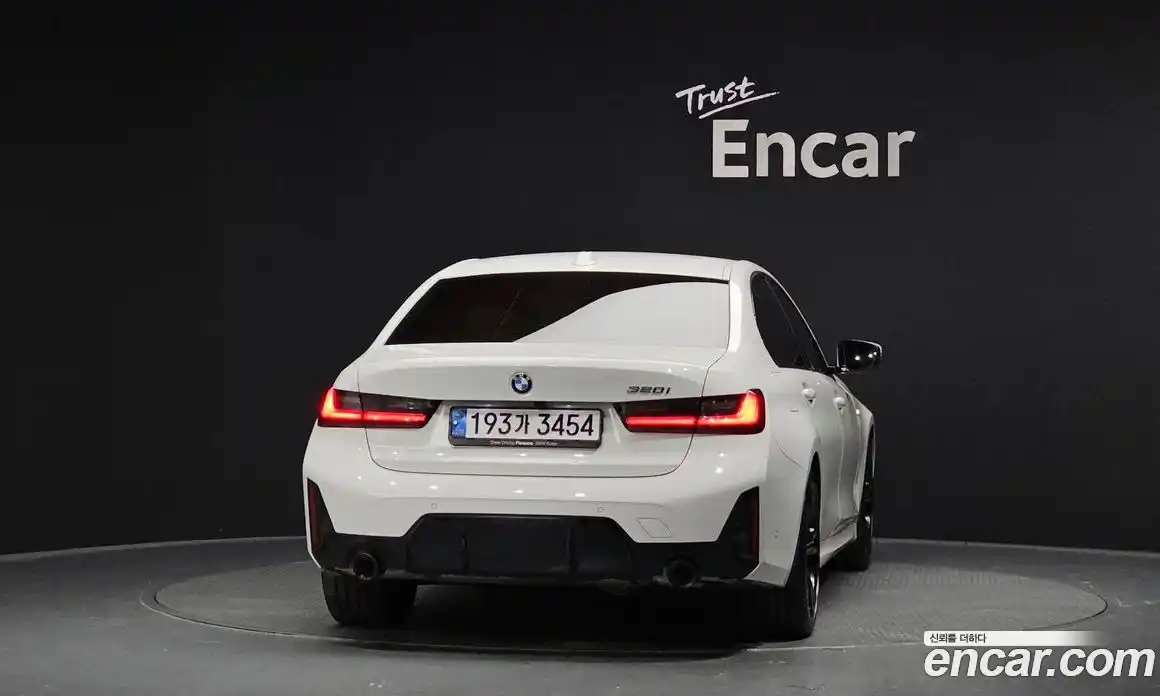 BMW 3-Series 2024 2.0 Автомат в Москве № 188895, фото 4