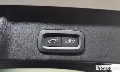 Volvo XC40 2023 2.0 Автомат в Москве № 189381, миниатюра 8