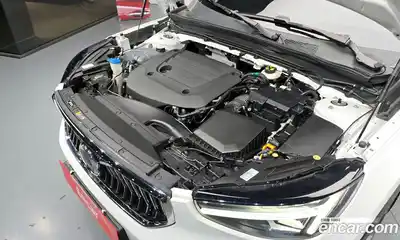 Volvo XC40 2023 2.0 Автомат в Москве № 189381, миниатюра 9